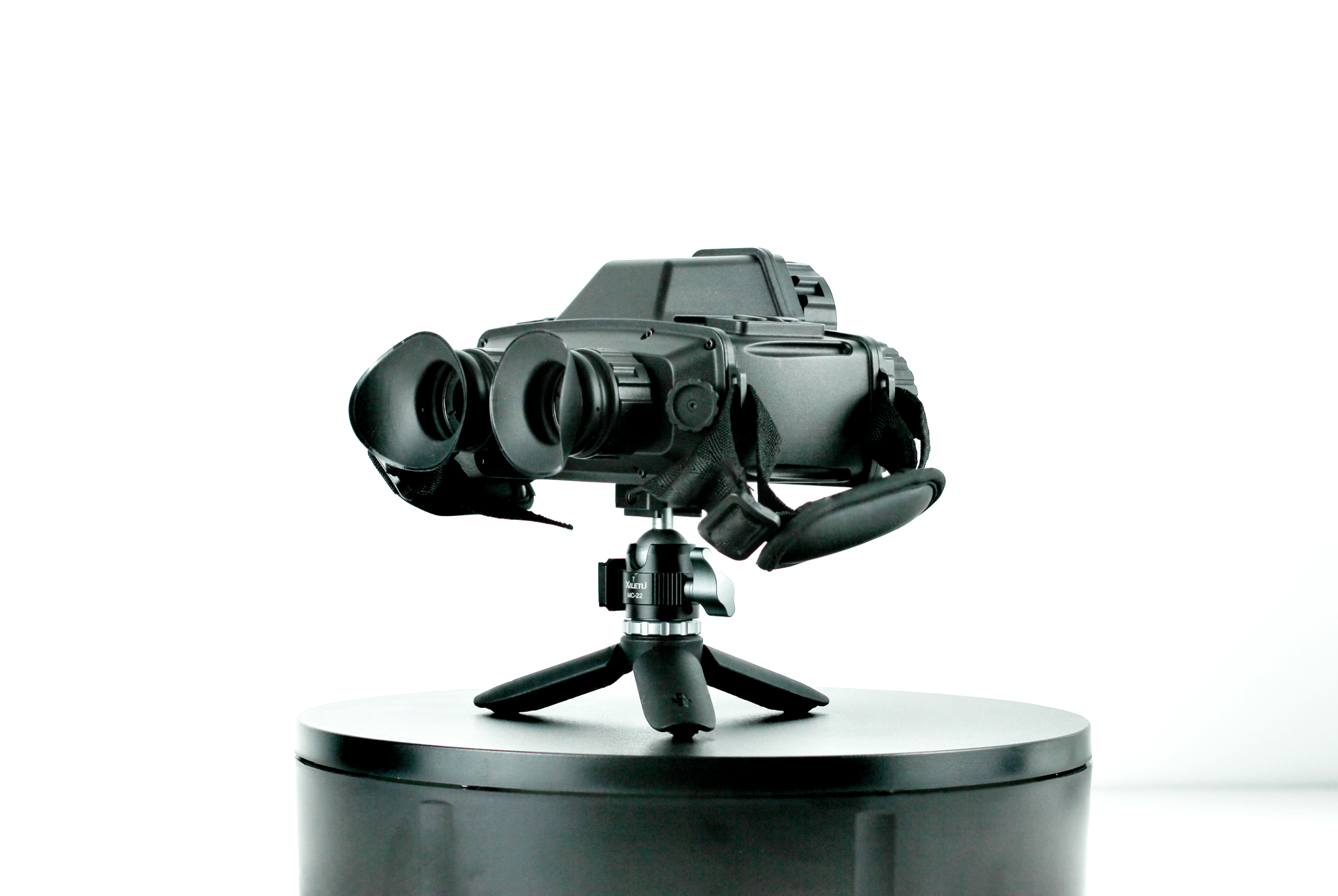 GNG TF213 Handheld Thermal Fusion Binoculars - Good Nite Gear