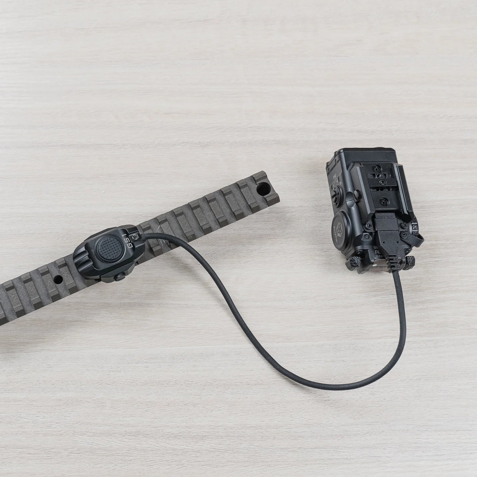 RovyVon GS1 Remote Switch - 7"/17cm - Good Nite Gear