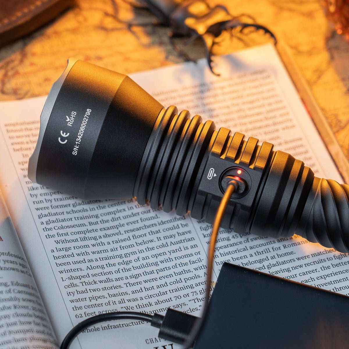 Weltool W5R Pro LEP Flashlight — 2,898m Throw - Good Nite Gear