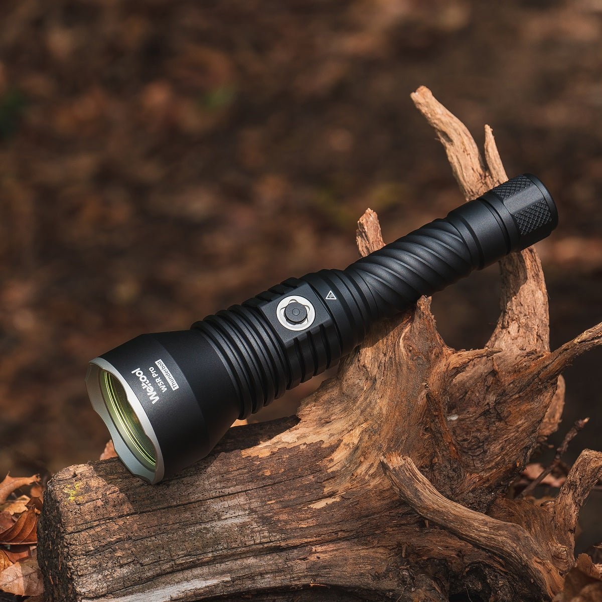 Weltool W5R Pro LEP Flashlight — 2,898m Throw - Good Nite Gear